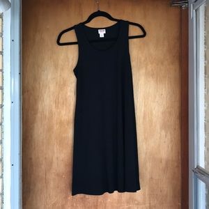 Black cotton dress